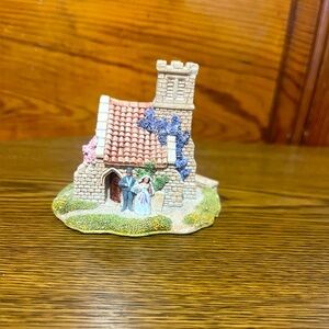 Vintage 1992 rare liliput lane wedding bells